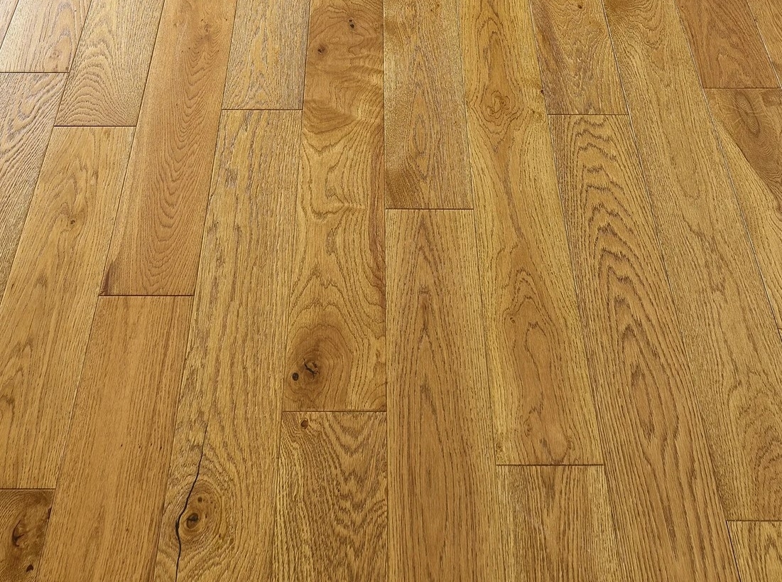 Evolve Richmond, Engineered Oak Flooring, Golden Brushed & Lacquered, RLx125x14mm Image