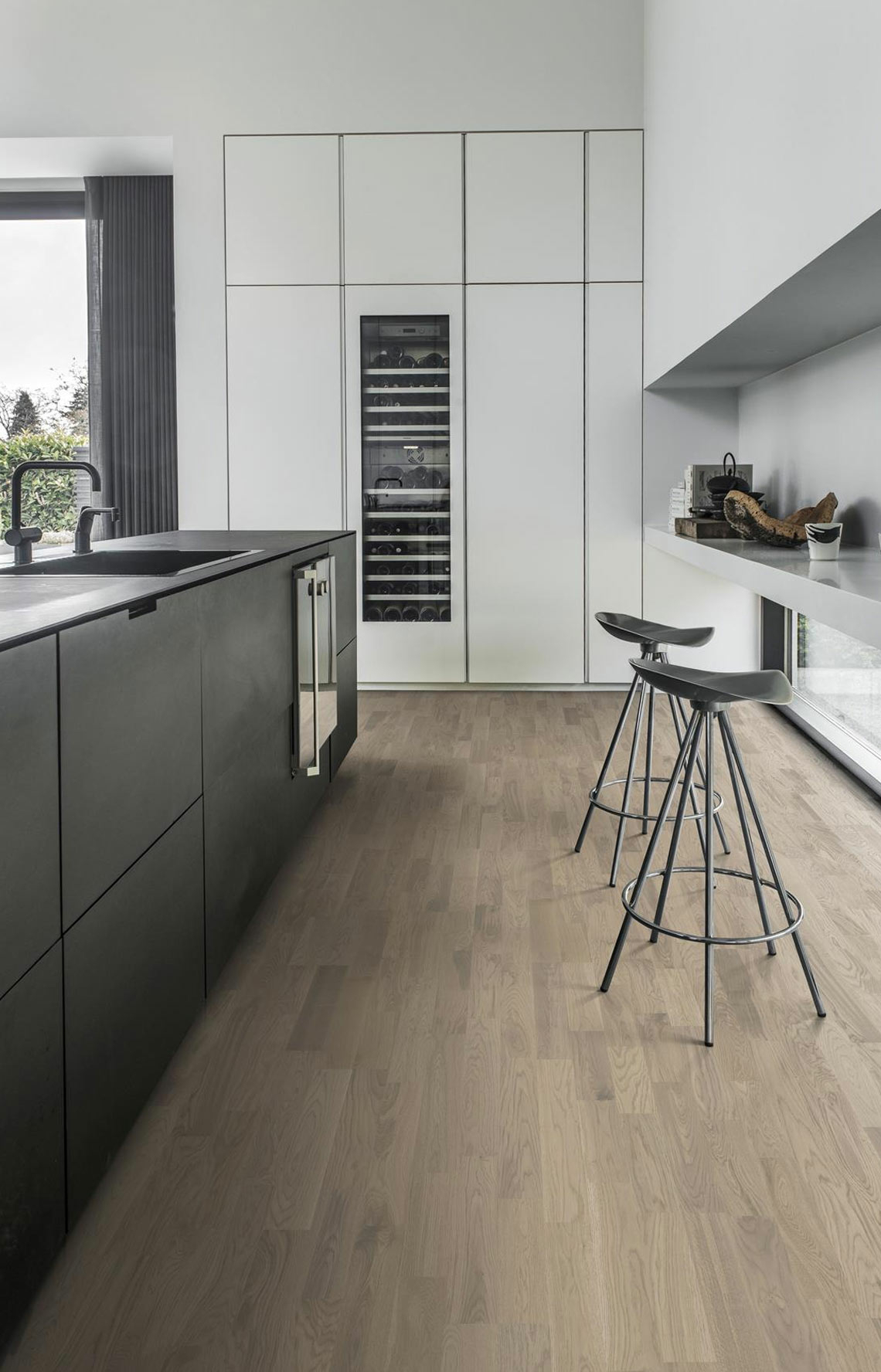 Kahrs Lumen Dim Engineered Oak Flooring, Brushed & Ultra Matt Lacquered, 200x15x2423mm Image