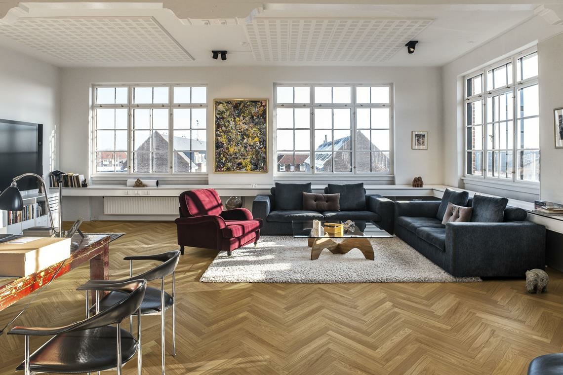 Kahrs Studio Natural Herringbone Engineered Oak Flooring, Prime, Oiled, 70x11x490mm Image
