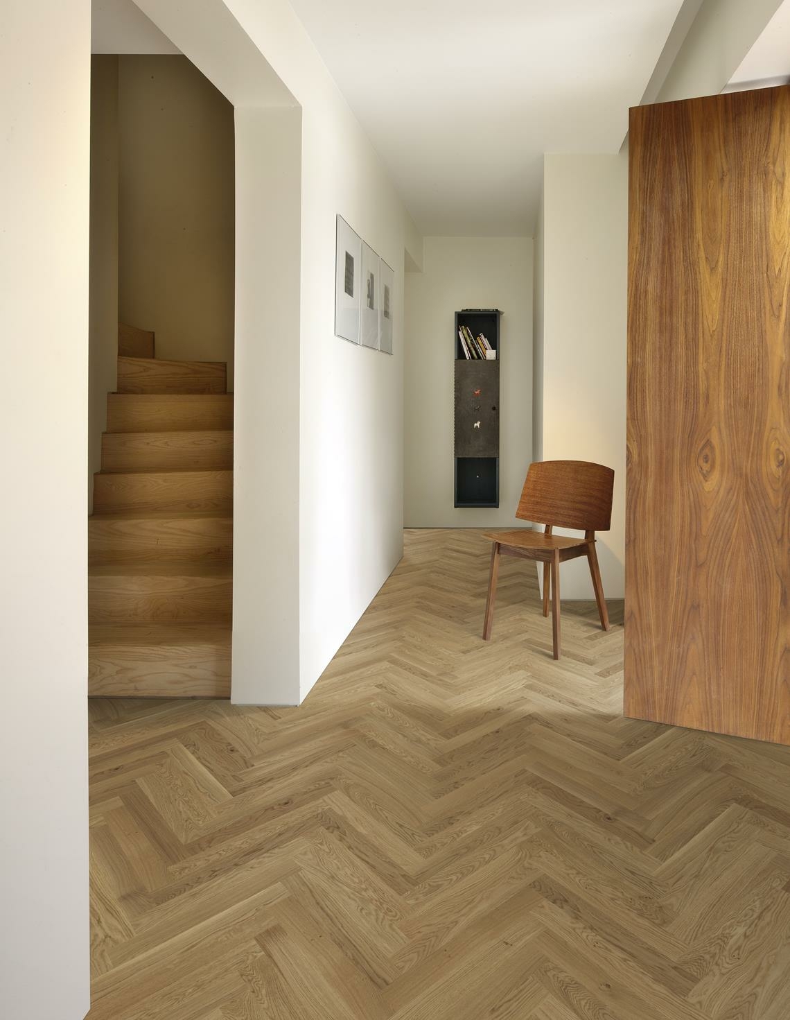 Kahrs Studio Oak Studio Cd Hb Matt Engineered Flooring, Matt Lacquered, 70x11x490mm Image