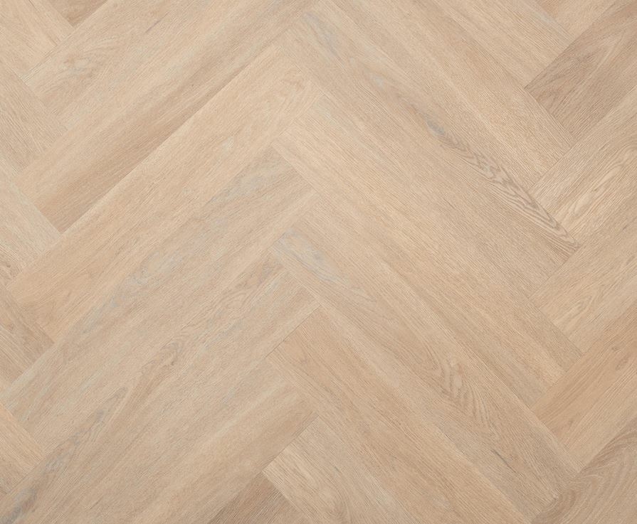 Lunakai Oak SPC Vinyl Flooring, Herringbone, 128x5x615mm Image