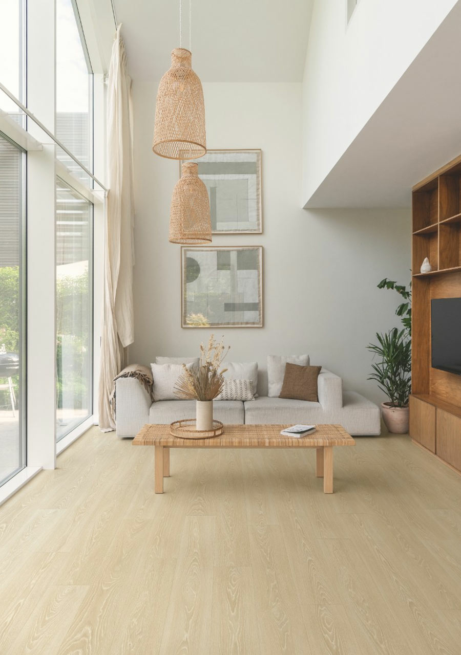 QuickStep CLASSIC Frosty Beige Oak Laminate Flooring, 8mm Image