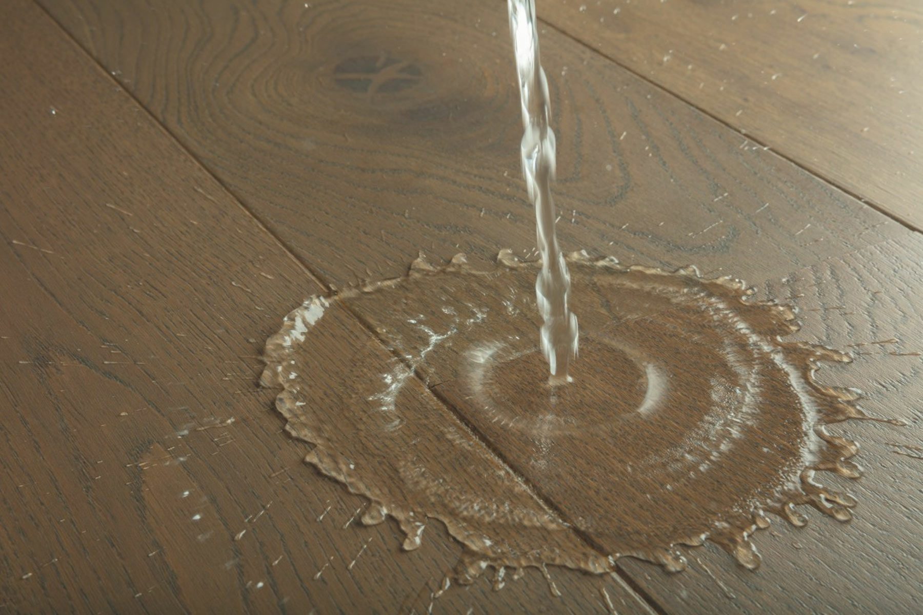 QuickStep Cascada Brown Vintage Oak Engineered Flooring, Rustic, Extra Matt Lacquered, 190x13x2200mm Image