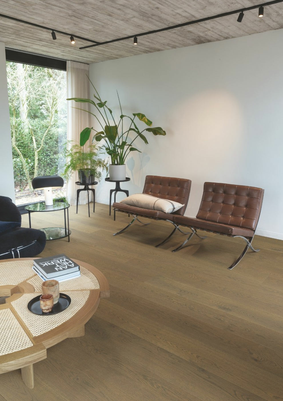 QuickStep Cascada Brown Vintage Oak Engineered Flooring, Rustic, Extra Matt Lacquered, 190x13x2200mm Image
