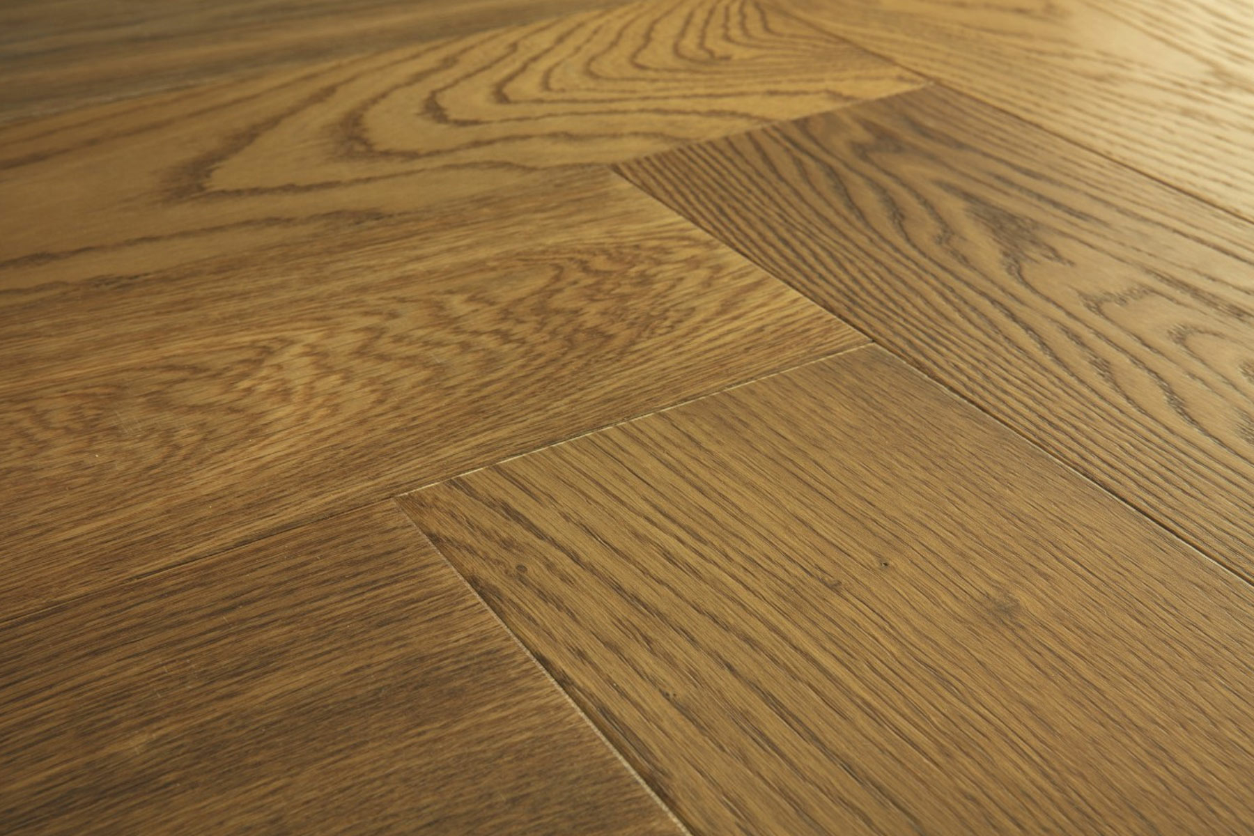 QuickStep Disegno Cinnamon Raw Oak Engineered Parquet Flooring, Extra Matt Lacquered, 145x13.5x580mm Image