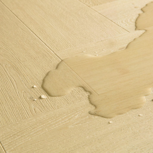 QuickStep Impressive Design, Ginger Oak Herringbone Laminate Flooring, 131x8x655mm Image