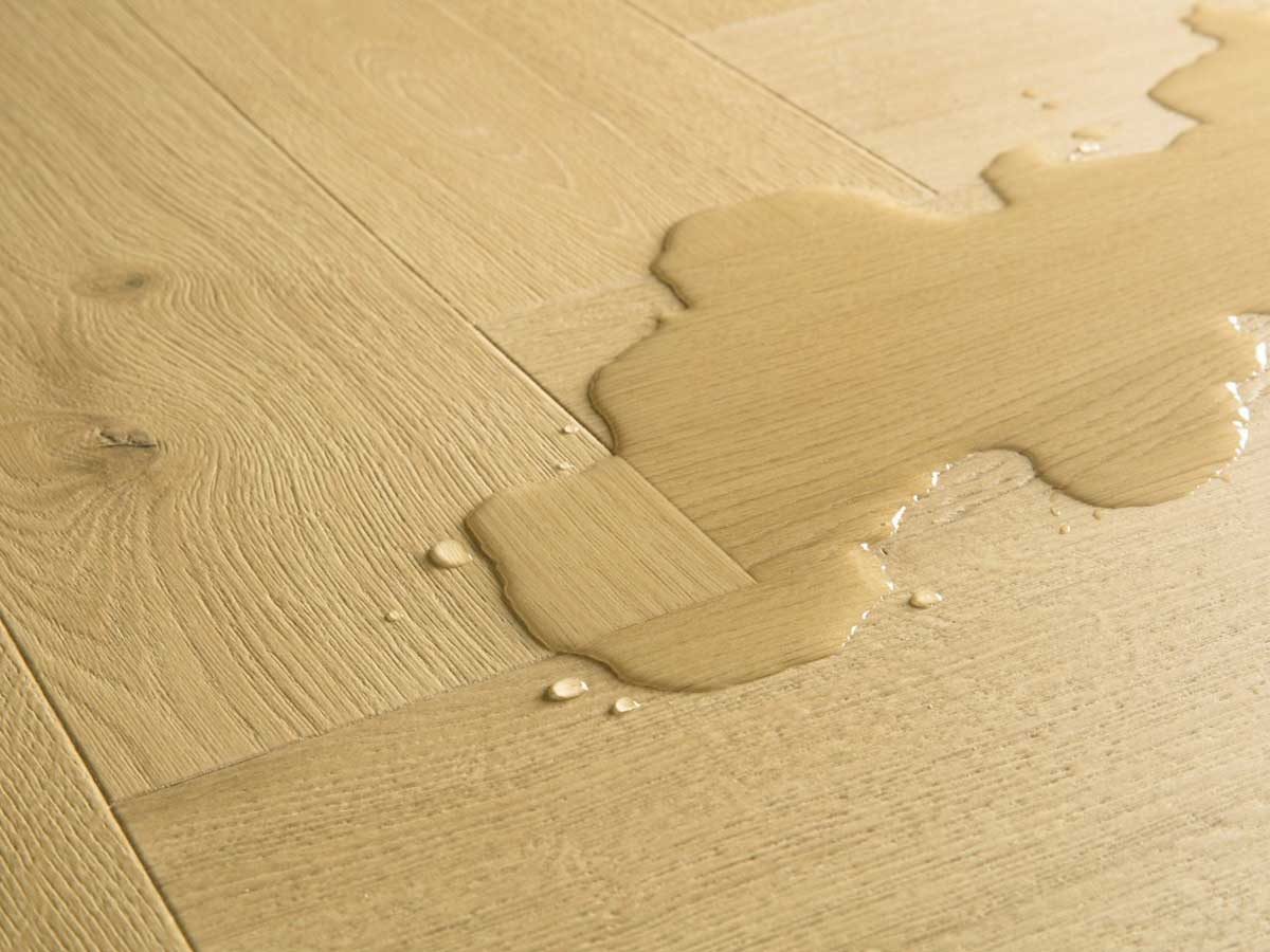 QuickStep Impressive Design, Nutmeg Oak Herringbone Laminate Flooring, 131x8x655mm Image