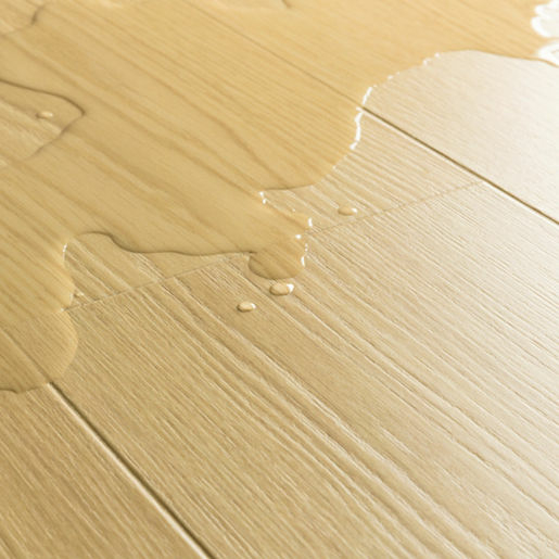 QuickStep Impressive Ultra Dune Oak Laminate Flooring, 12mm Image
