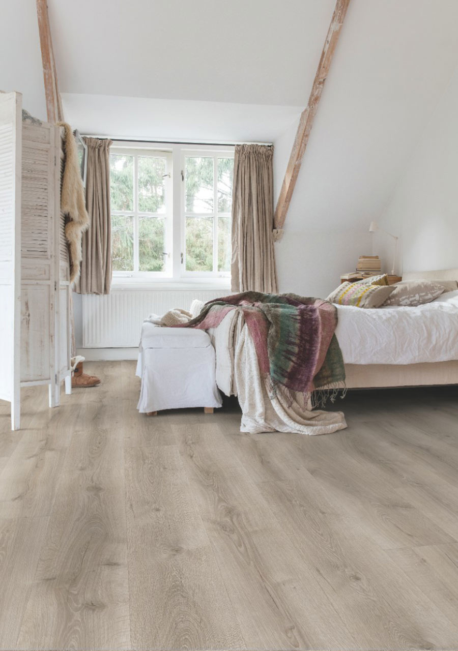 QuickStep Majestic Desert Oak Brushed Grey Laminate Flooring, 9.5mm Image
