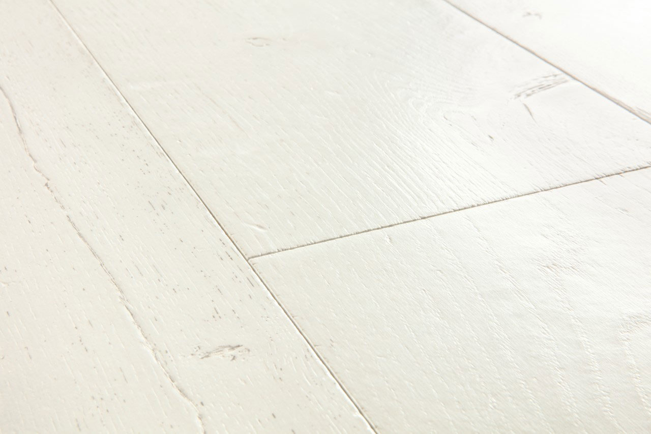 QuickStep Capture Painted Oak White Laminate Flooring, 9mm Image