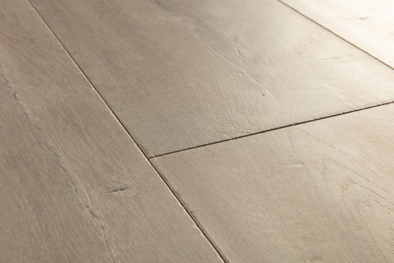 QuickStep Capture Patina Oak Brown Laminate Flooring, 9mm Image