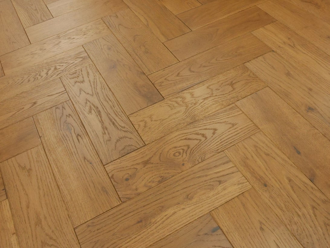 Solid Oak Parquet Flooring Herringbone Blocks, Rustic, Golden Smoked Brushed UV Oiled, 90x18x300mm Image
