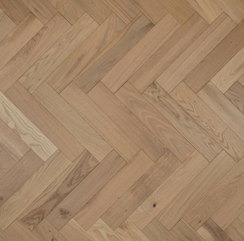Solid Oak Parquet Flooring Herringbone Blocks, Rustic, Invisible Lacquered, 90x18x300mm Image