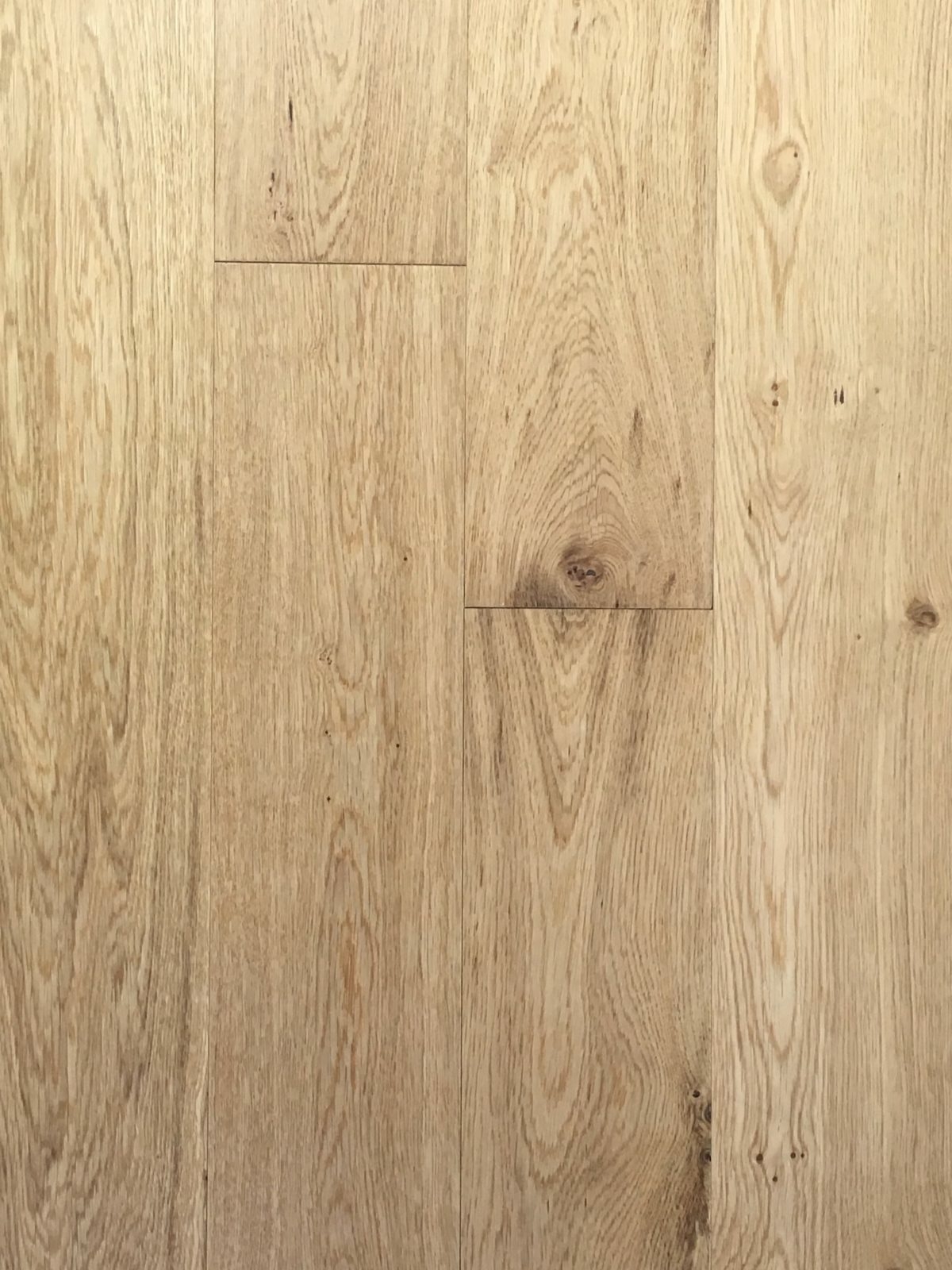 Tradition Classics Oak Engineered Flooring, Rustic, Matt Lacquered, 150x14x1900mm Image