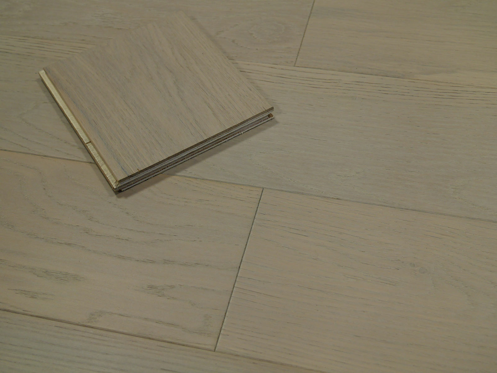 Tradition Comfort Grey Engineered Oak Parquet Flooring, Brushed & Matt Lacquered, 150x14xRLmm Image