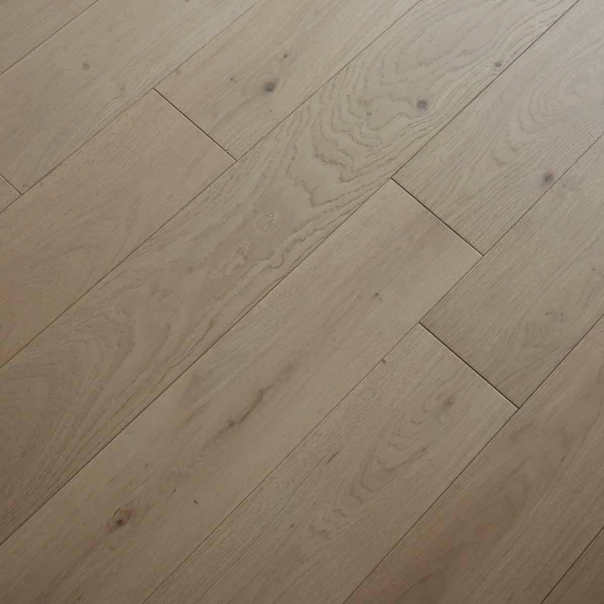 Tradition Engineered Oak Flooring, Natural, Invisible Matt Lacquered, 150x14xRLmm Image