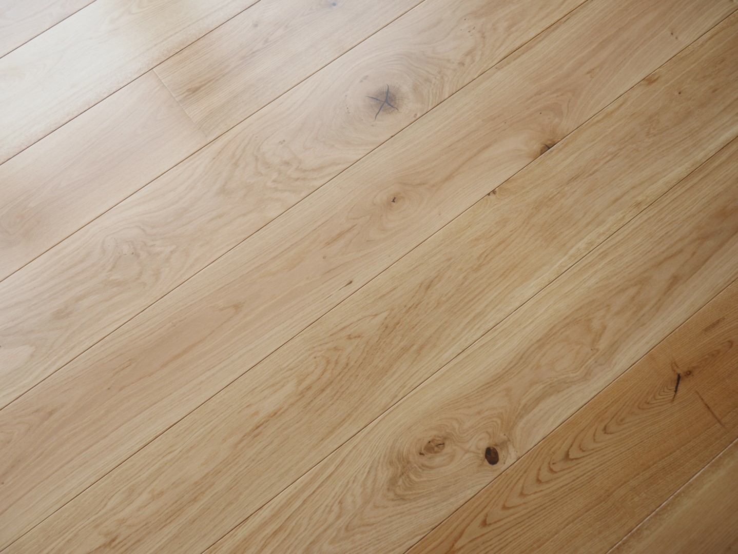 Tradition Engineered Oak Flooring, Natural Oiled, 190x20x1900mm Image
