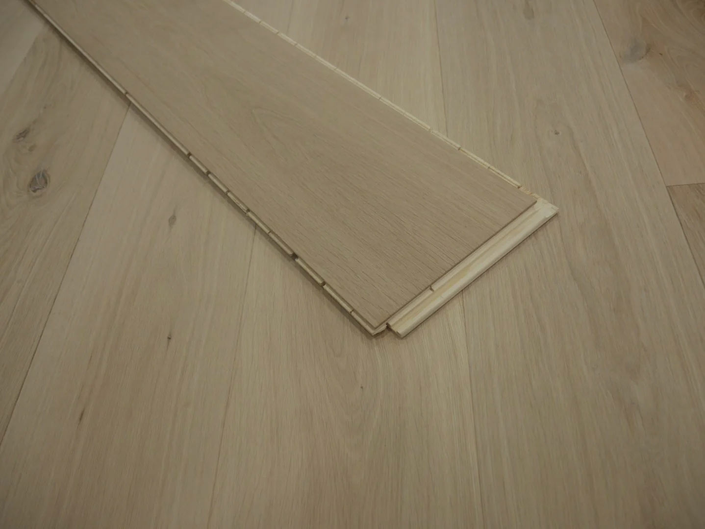 Tradition Engineered Oak Flooring, Natural, Unfinished, 190x14x1900mm Image