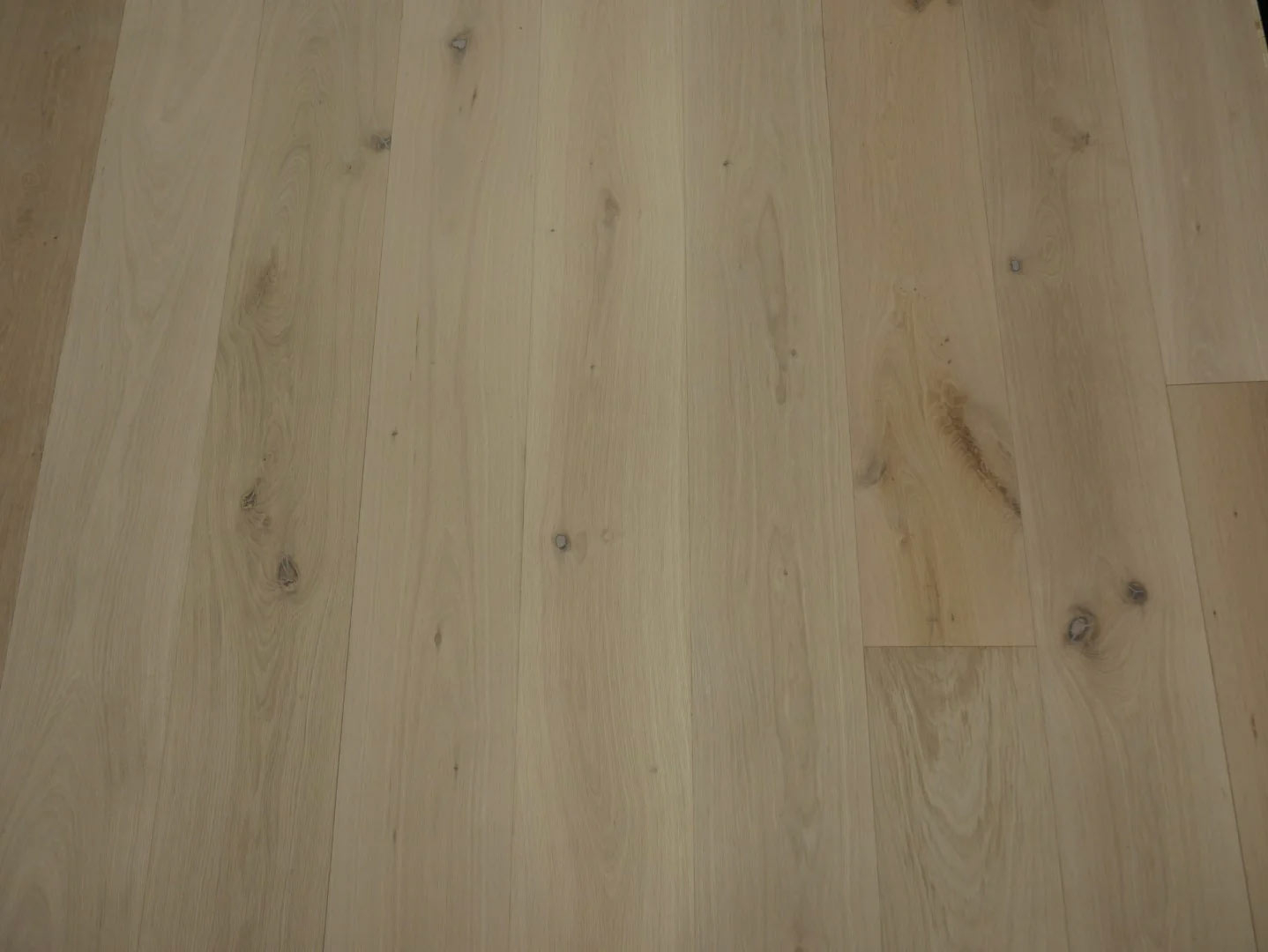 Tradition Engineered Oak Flooring, Natural, Unfinished, 190x14x1900mm Image