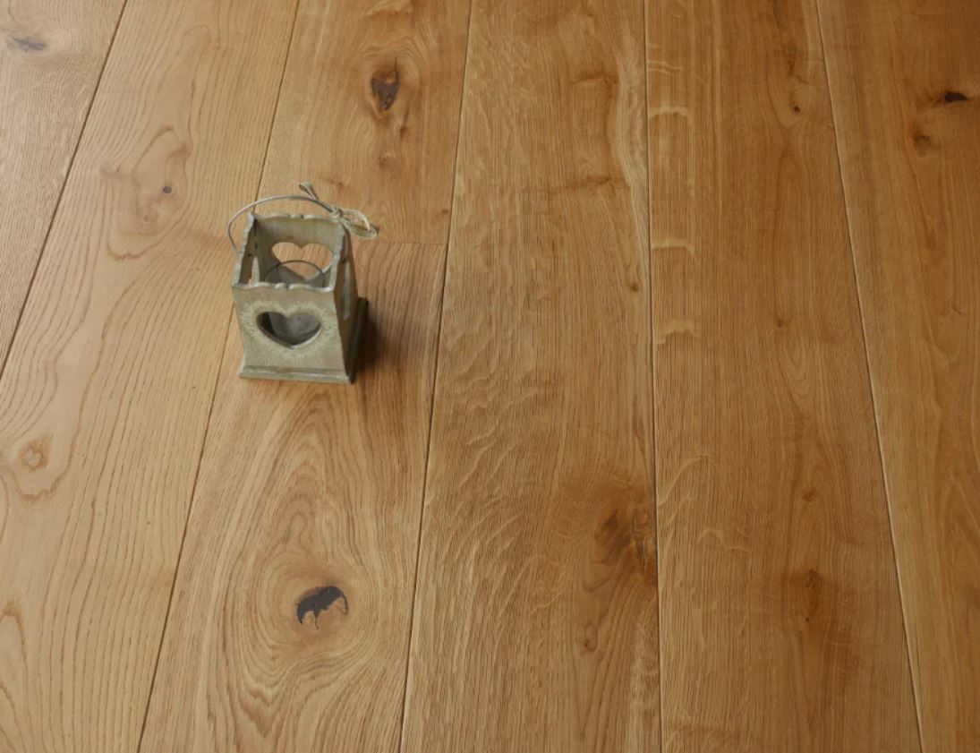 Tradition Engineered Oak Flooring, Country Rustic, Brushed & Oiled, 190x20x1900mm Image