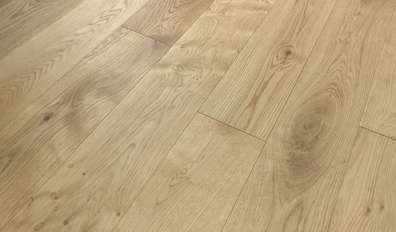 Tradition Engineered Oak Flooring, Rustic, Brushed, Oiled, RLx125x18mm Image