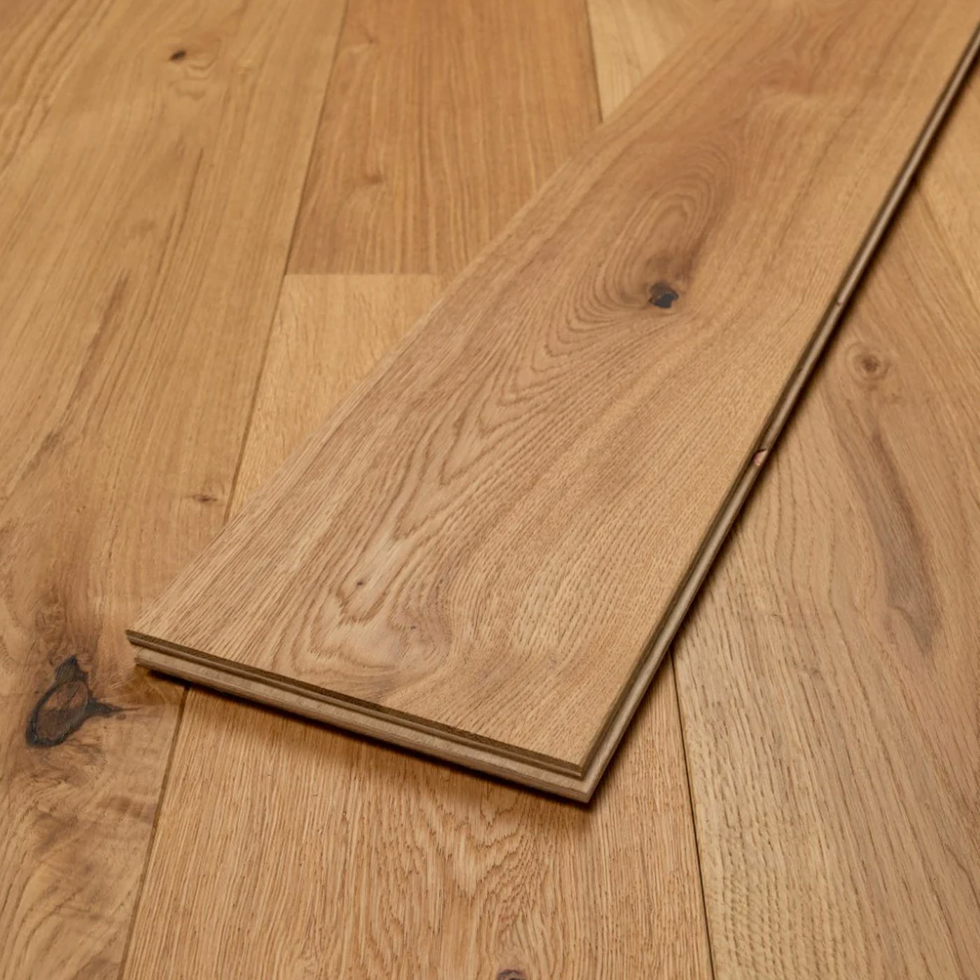 Tradition Engineered Oak Flooring, Country Rustic, Brushed & Oiled, 190x20x1900mm Image