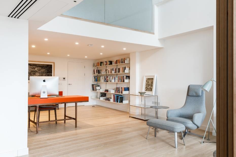 Tradition Kos Engineered Oak Flooring, Sanded, Oiled, 180x14.5mm Image