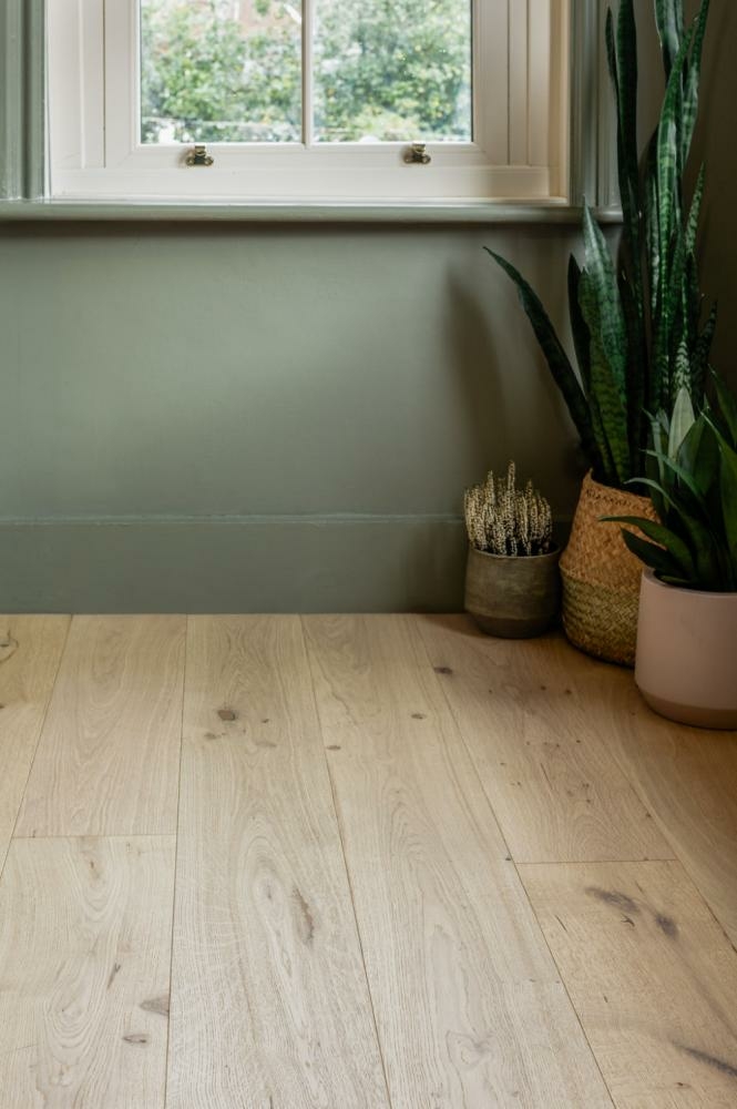 Tradition Life Shell Engineered Oak Flooring, Invisible, Brushed, Lacquered, 190x14x1900mm Image