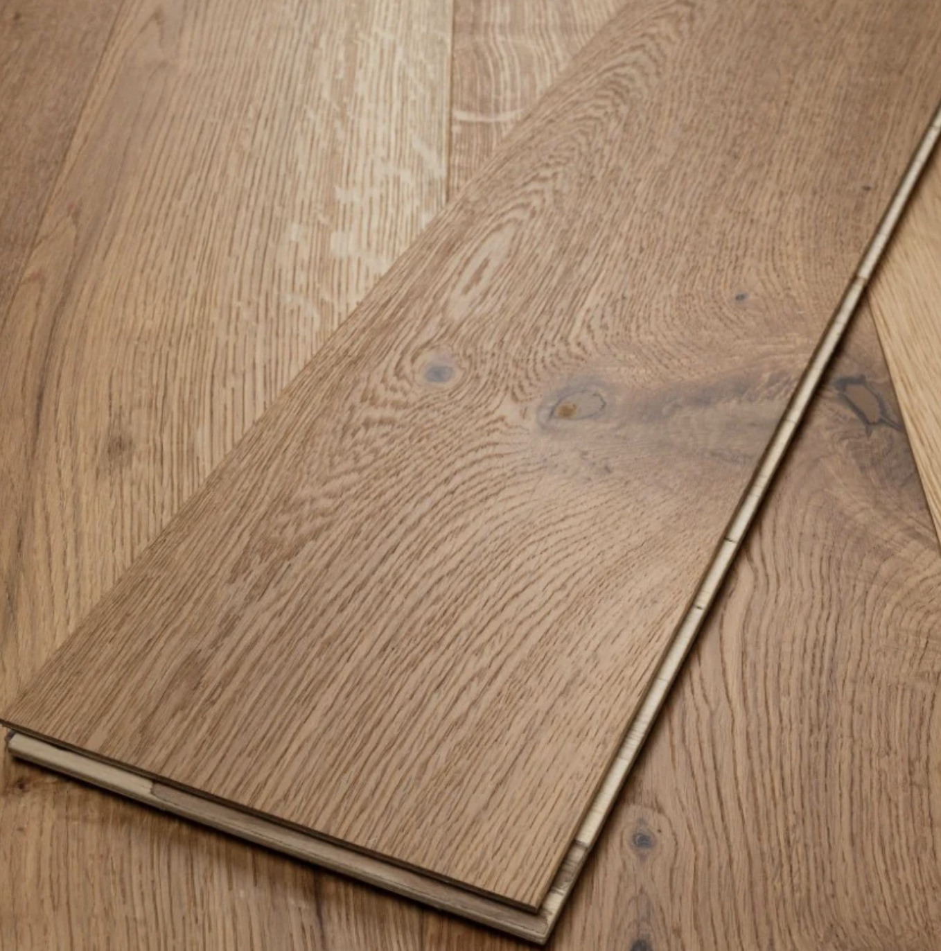 Tradition  Engineered Oak Flooring, Natural, Brushed, Oiled, 190mm x14mm x1900 mm Image