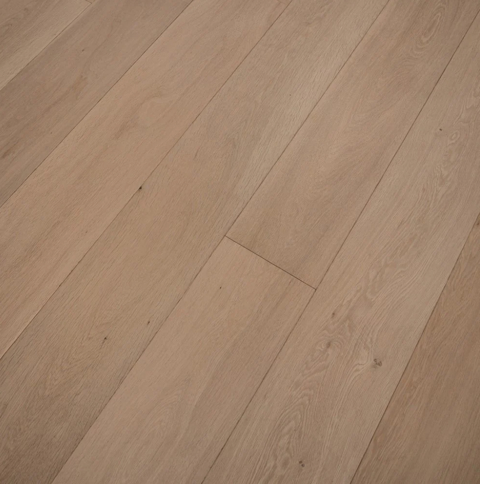 Tradition Oak Engineered Flooring, Prime AB Grade, Unfinished 190x14xRL Image