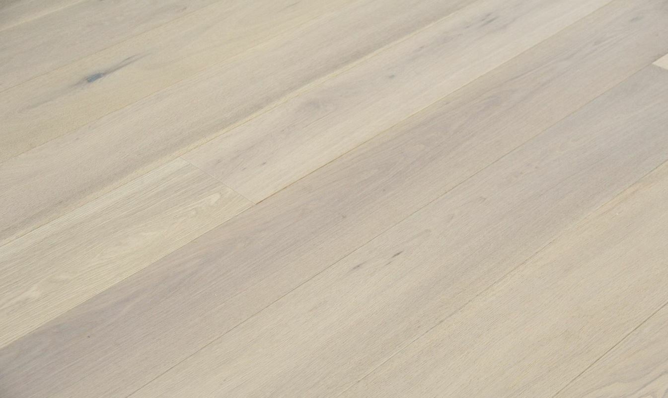Tradition Select Engineered Oak Flooring, Brushed & White Oiled 189x15x1860mm Image