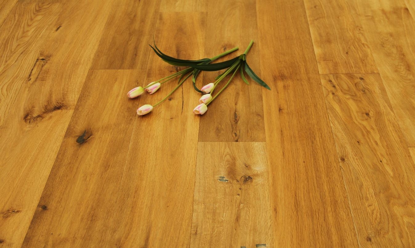 Tradition Select Engineered Oak Flooring, Prime, Smoked & Brushed, UV Lacquered 180x14x1860mm Image