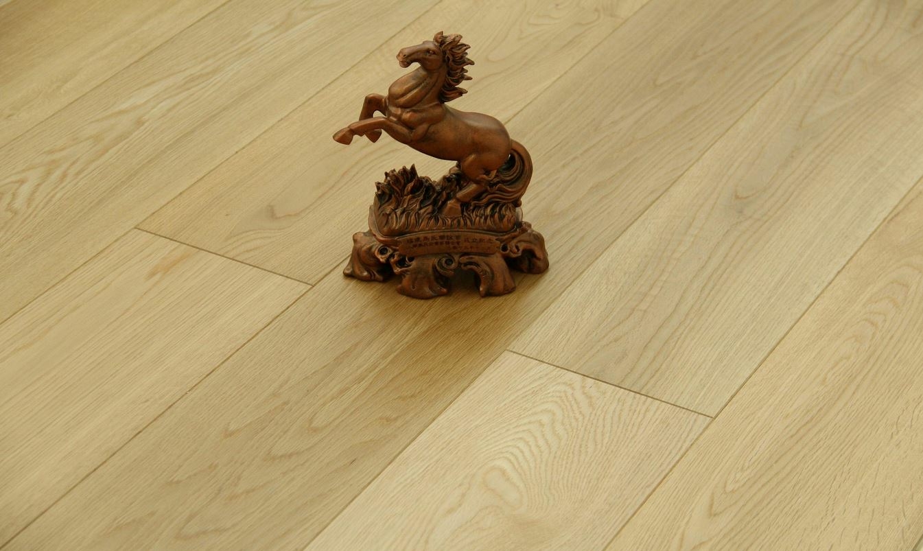 Tradition Select Engineered Oak Flooring, Prime, UV Oiled 189x14x1860mm Image