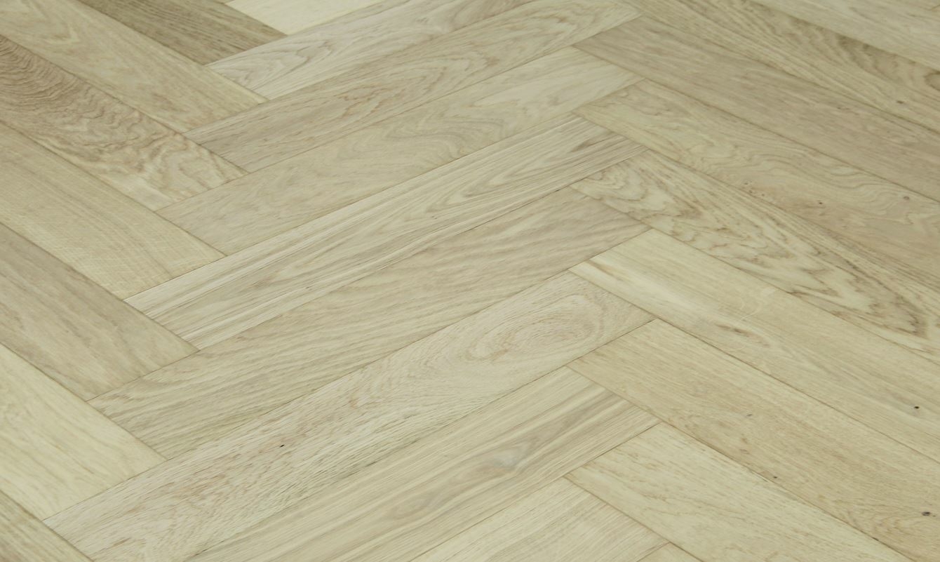 Tradition Select Engineered Oak Herringbone Flooring, Brushed, Invisible Oiled 125x15x605mm Image