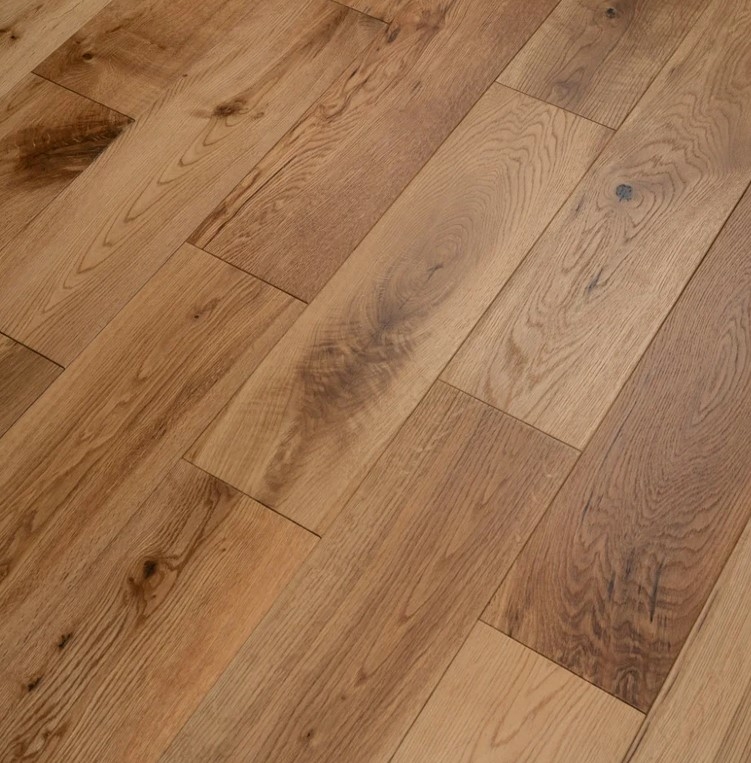 Tradition Solid Oak Flooring, Rustic, Brushed, Oiled, RLx90x18mm Image