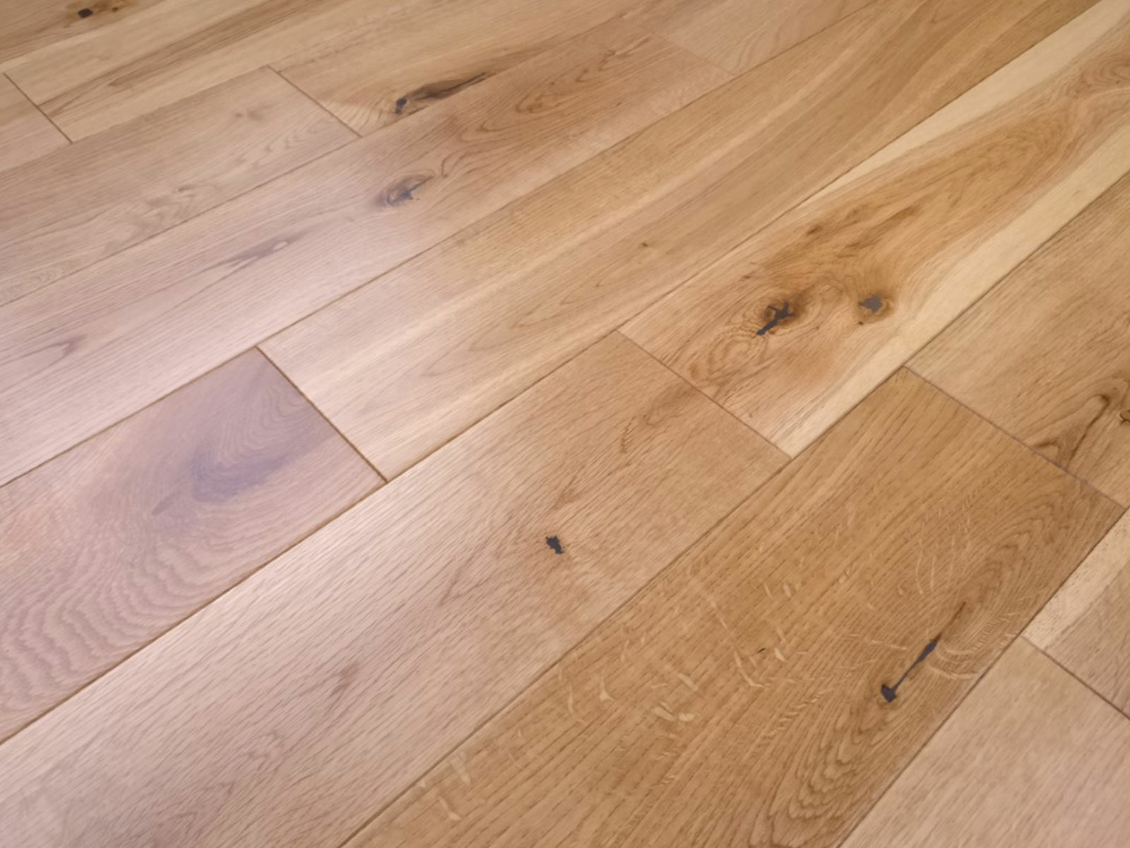 Tradition Solid Oak Flooring, Rustic, UV Lacquered, RLx125x18mm Image
