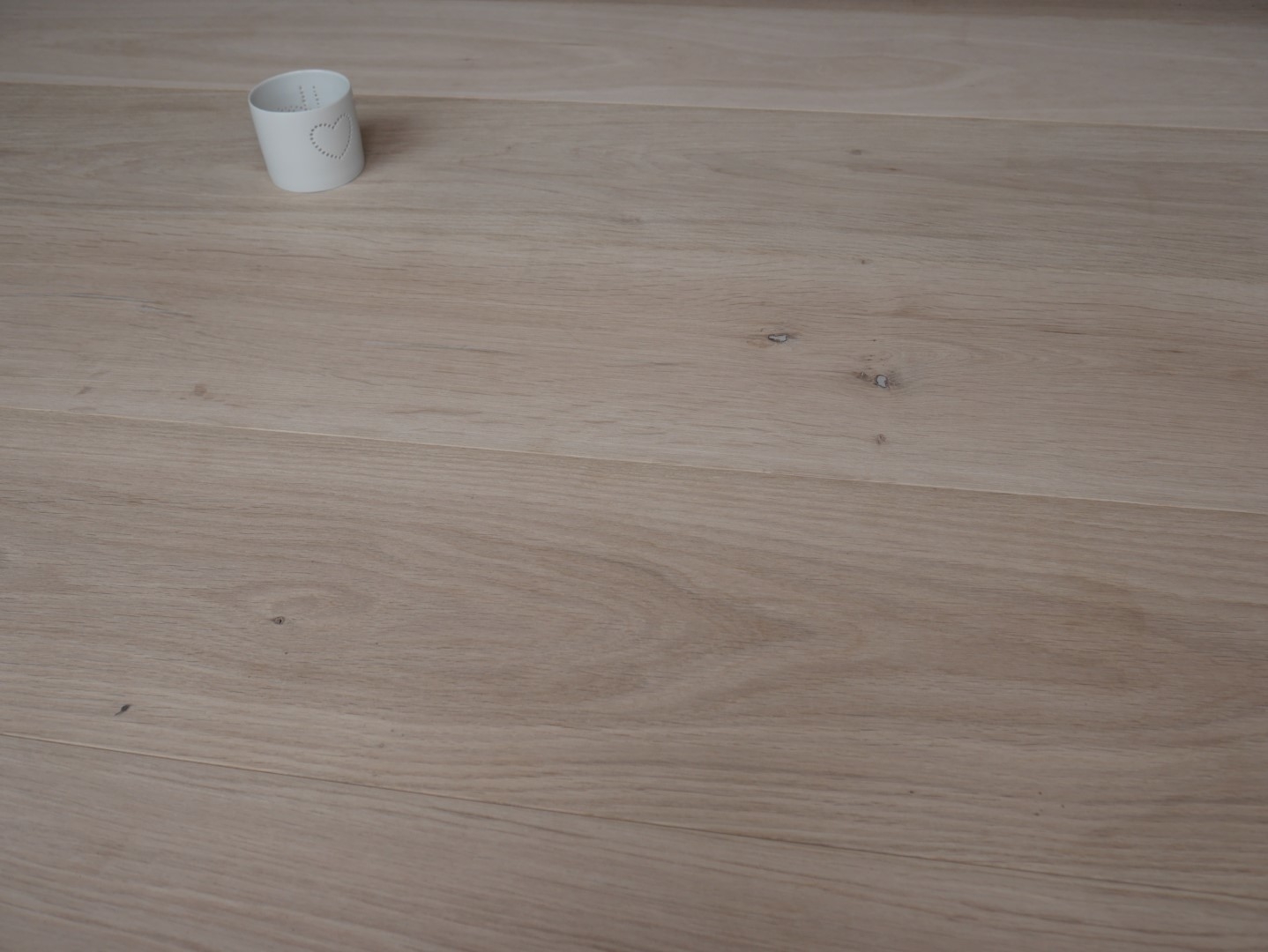 Tradition Unfinished Engineered Oak Flooring, Natural, 220x15x1900mm Image