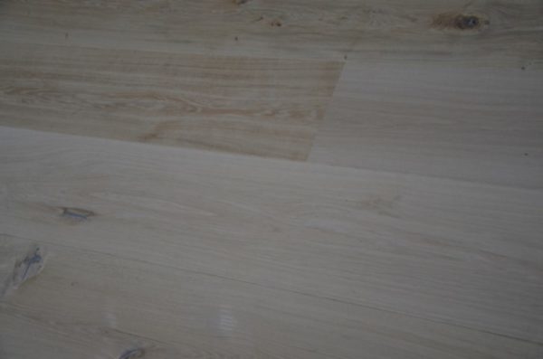 Tradition Unfinished Engineered Oak Flooring, Rustic, 300x20x2200mm Image