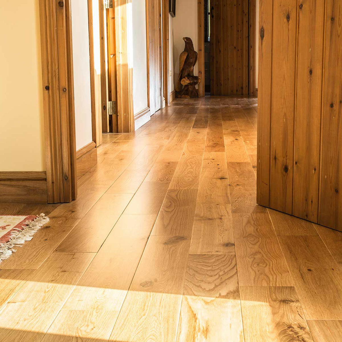 V4 Alpine, Sunlit Oak Engineered Flooring, Rustic, Satin, UV Lacquered, RLx125x18mm Image