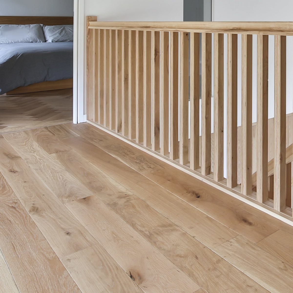 V4 Alpine, Upland Oak Engineered Flooring, Rustic, Brushed, UV Oiled, 150x14x1900mm Image