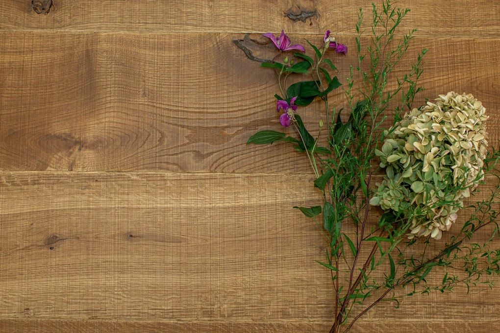 V4 Urban Nature Granite Plank Oak Flooring, Rustic, Brushed, Smoked & UV Oiled, 220x15x2200mm Image