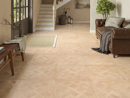 Valland Versailles Engineered Oak Flooring, Rustic, Brushed, Invisible UV Oiled, 600x14x600mm Image