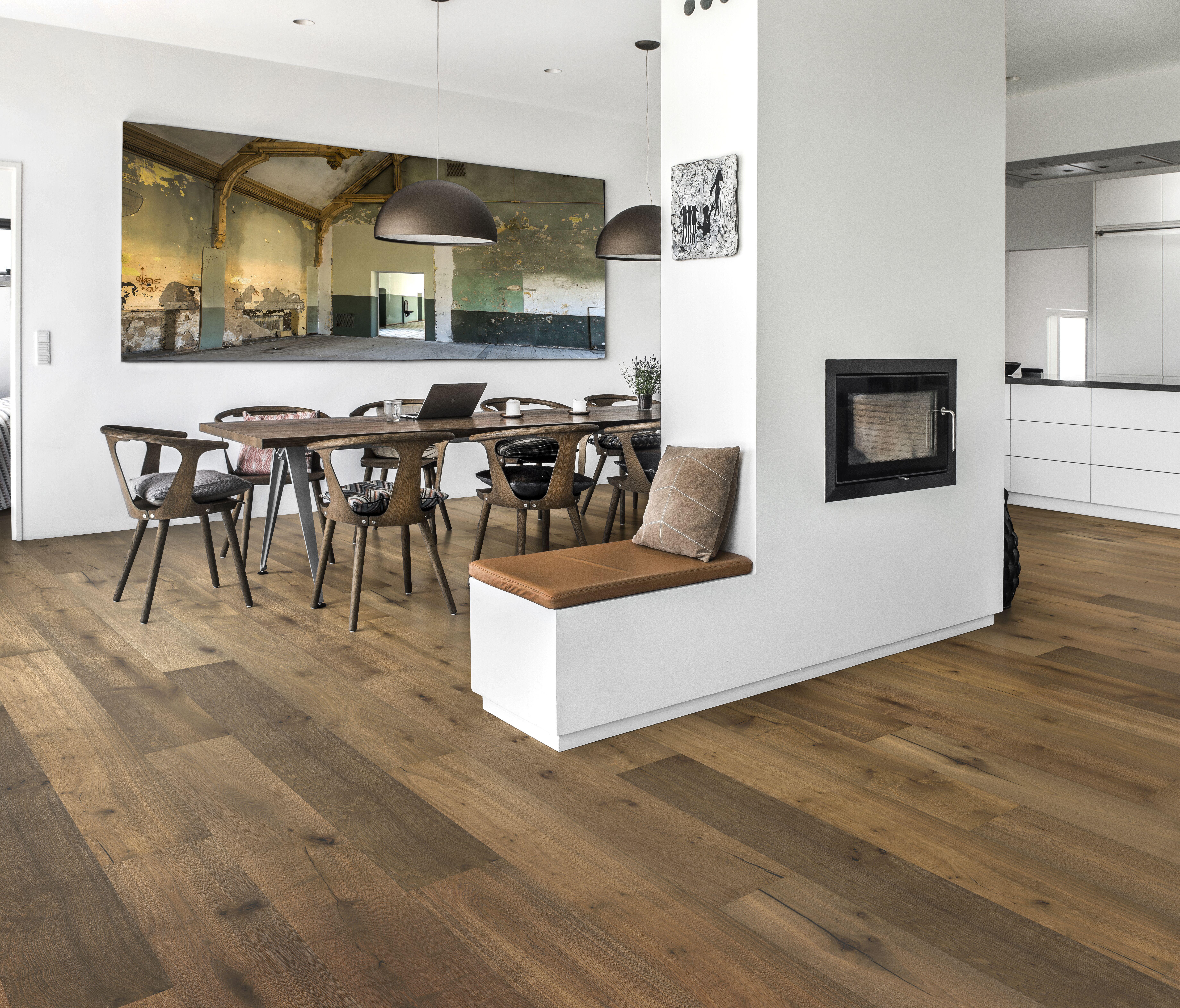 Kahrs Royal Oak Sanssouci Engineered Flooring, 305x18x2400mm Image