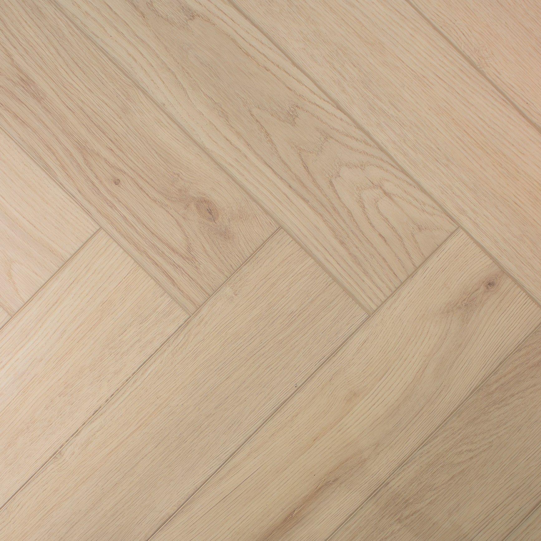 Evergreen Aqua Deluxe Pro Ivory Whisper SPC Vinyl Flooring, Herringbone, 122x6.5x610mm Image