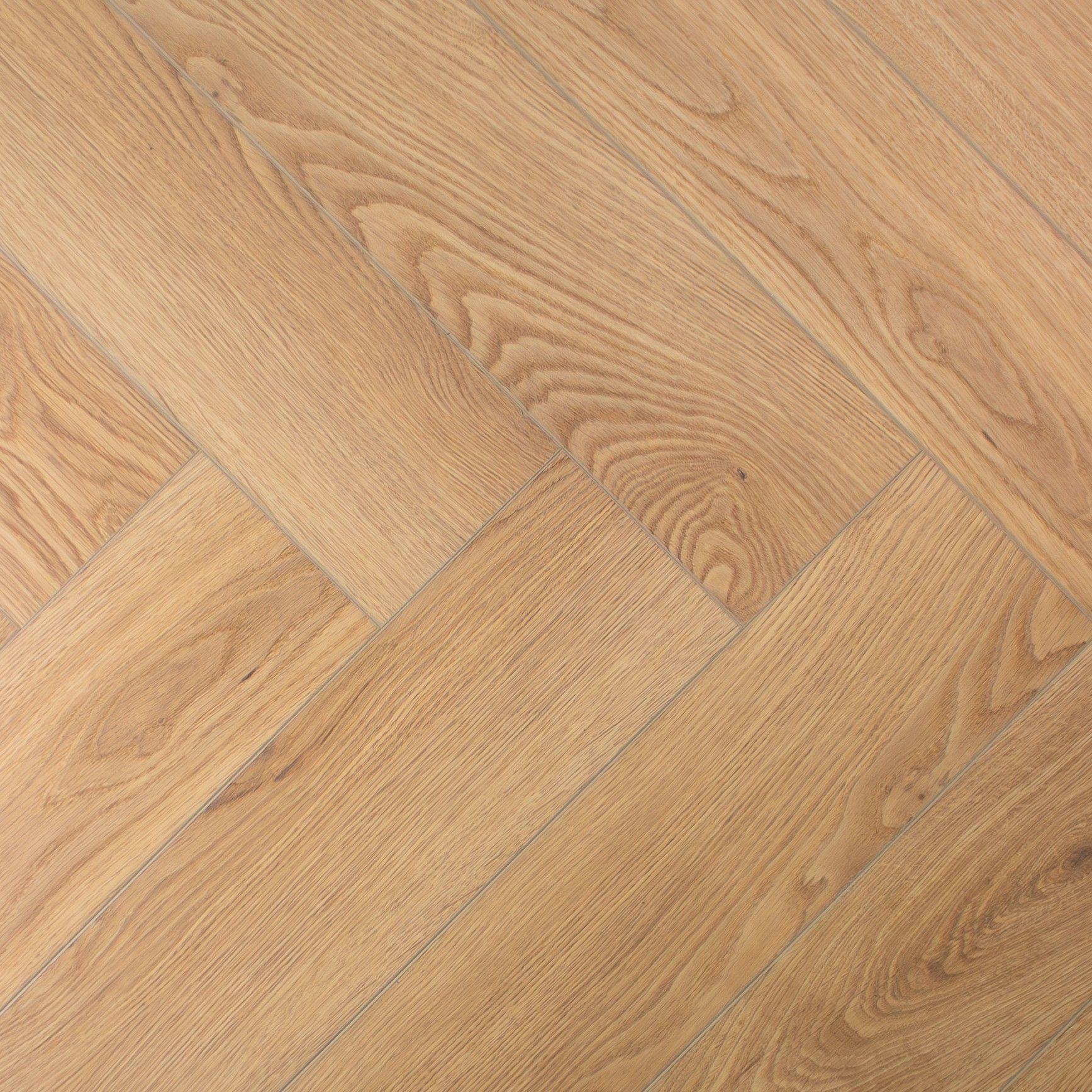 Evergreen Aqua Deluxe Burnished Honey SPC Vinyl Flooring, Herringbone, 122x5x610mm Image